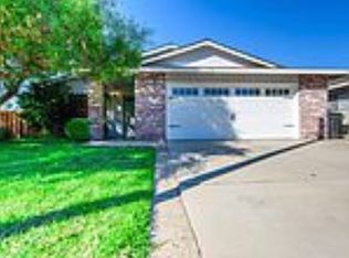 705 E Milgeo Ave, Ripon, CA 95366