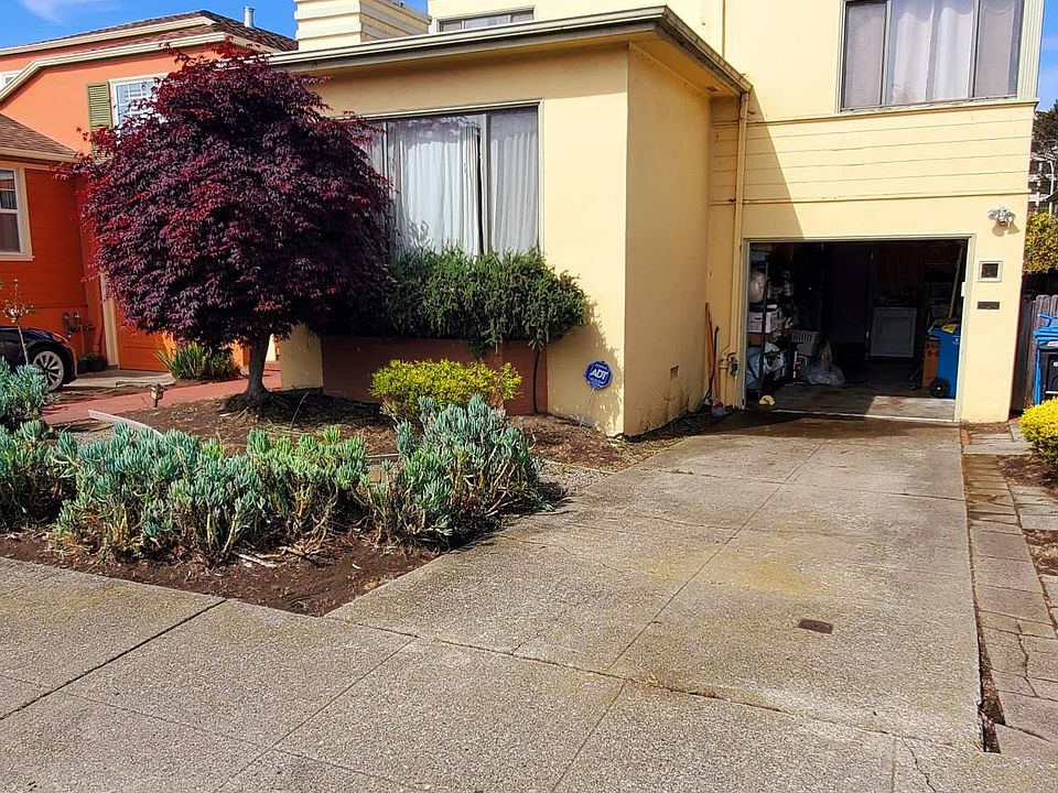 1st image of 66 Denslowe Dr