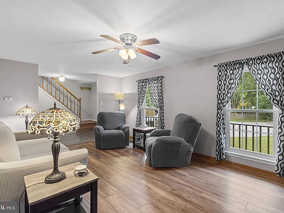 3rd image of 4803 Archer Dr