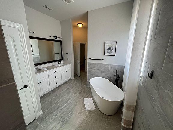 5th image of 4719 Willowridge Way