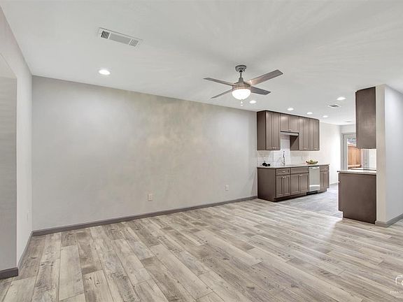 3rd image of 13606 Brookgreen Dr