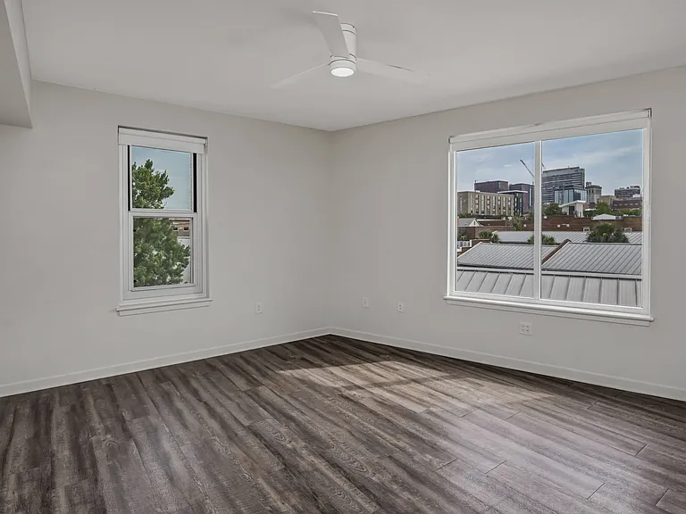 Vista Lofts — Photo 17