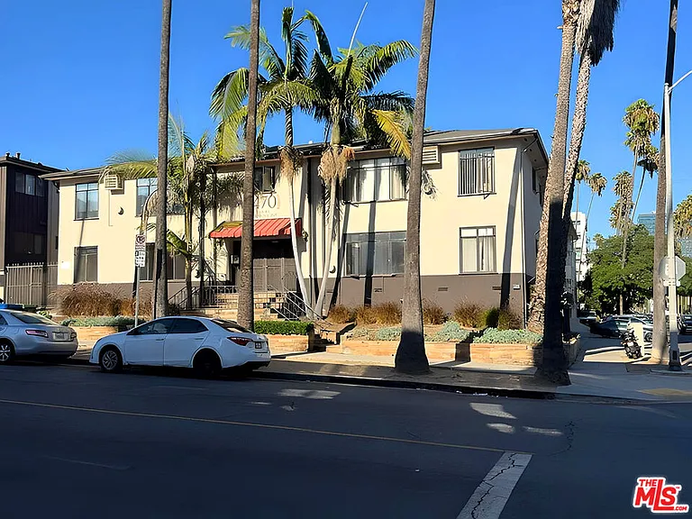 470 S Mariposa Ave #16 — Photo 12