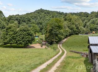 99999 Windswept Dr, Burnsville, NC 28714