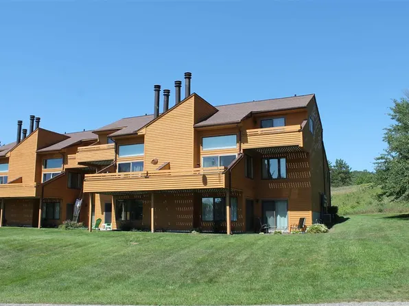 4749 S Pleasantview Rd Unit 34, Harbor Springs, MI 49740