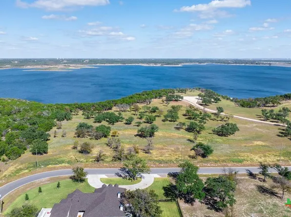 8148 Haley Ct, Salado, TX 76571