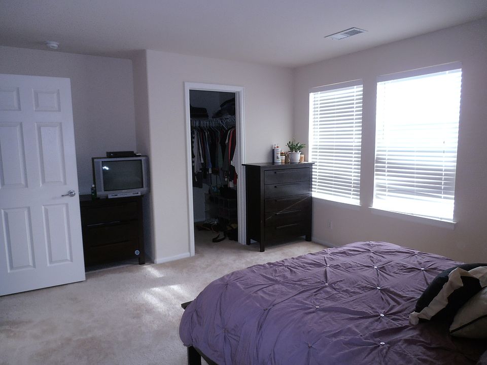 2nd image of 5816 Biscay St