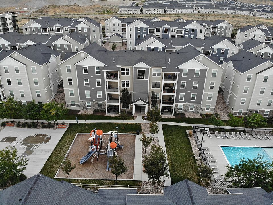 1st image of 14659 S Bloom Dr #1-L101