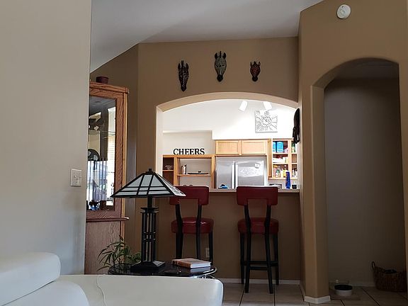 3rd image of 356 E Calle Criba
