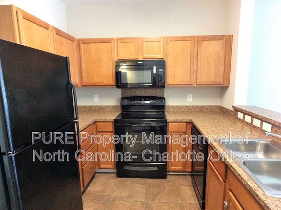 5th image of 5637 Bent Creek Cir