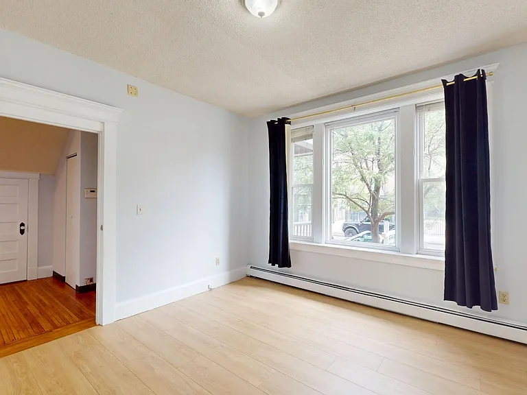65 Lake Pl — Photo 12