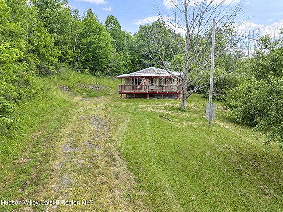 2nd image of 127 Grassy Road