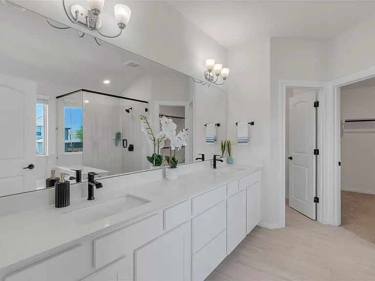 201 Bella Luna Way — Photo 20