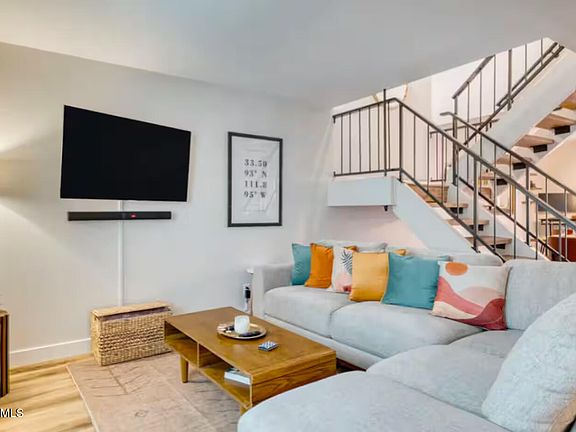 3rd image of 6905 E OSBORN Road #D