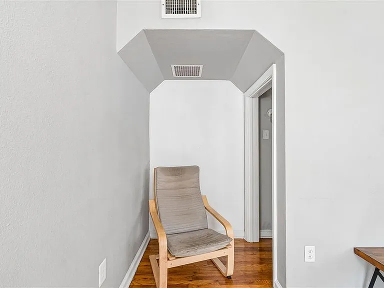 601 Swann Dr #603 — Photo 7