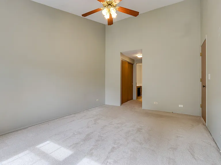 164 White Branch Ct — Photo 13