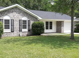 106 Village Green Cir, Summerville, SC 29486