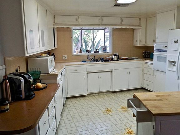 4th image of 858 S Del Cerro Dr