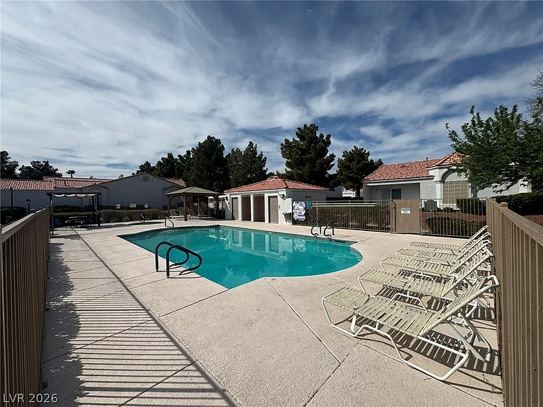 8772 Bridgeport Bay Ave — Photo 30