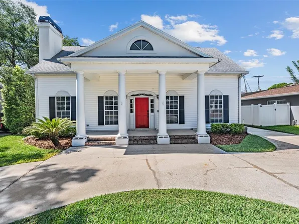 3220 W Bay Villa Ave, Tampa, FL 33611