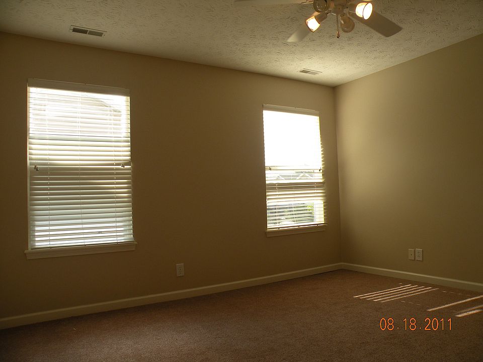 1st image of 3071 Stratus Dr