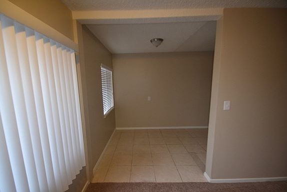 5th image of 168 E Clarion Dr