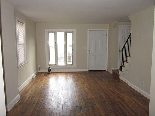 3rd image of 7990 Saint Monica Dr