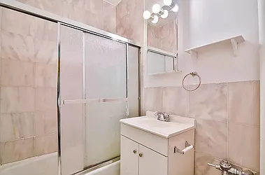 Rented by MOTION New York