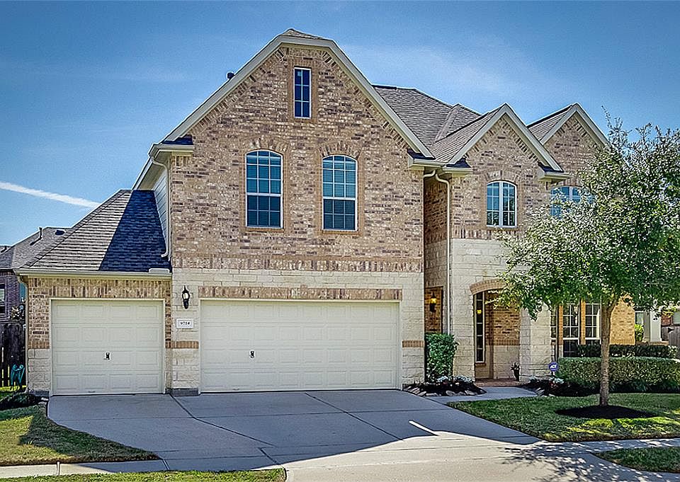 1st image of 9714 Carina Forest Ct
