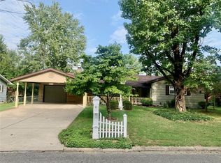 664 Indian Hill Dr, Herrin, IL 62948