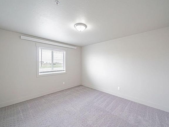 3rd image of 6175 N Silver Fox Rd #3