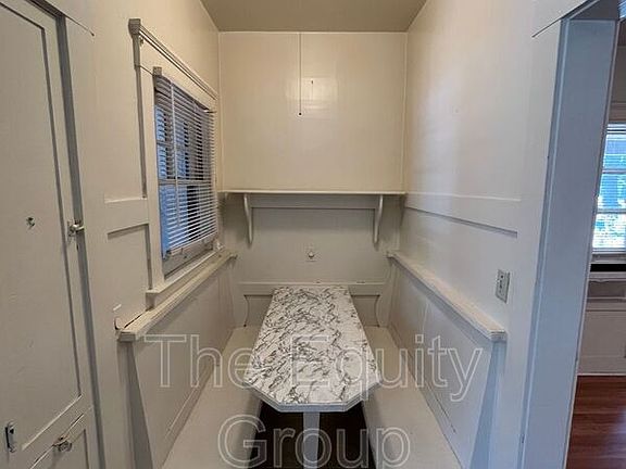 4th image of 700 N Willis St APT B