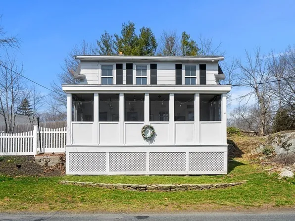 20 Wenham St, Danvers, MA 01923