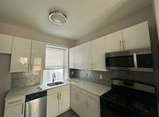 (Undisclosed Address), West New York, NJ 07093