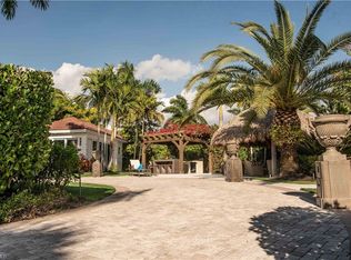 13614 Snapper Ln, Naples, FL 34114