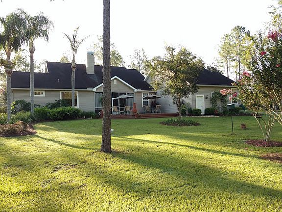 3rd image of 17631 Pine Knoll Dr