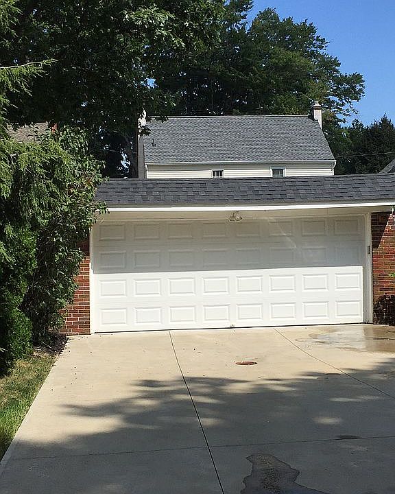 2nd image of 21196 Endsley Ave