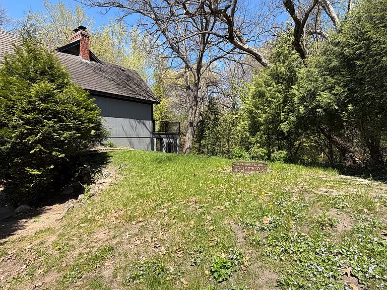 16480 Kingswood Dr — Photo 32