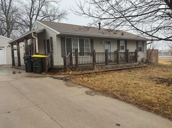 348 14th St SE, Willmar, MN 56201