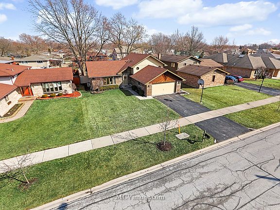 2nd image of 17801 66th Ave