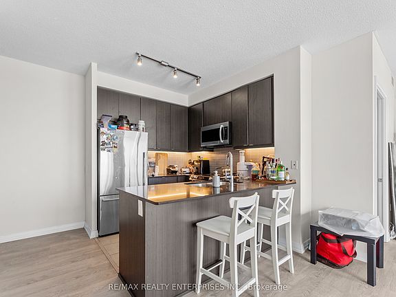 3rd image of 50 Thomas Riley Rd #1102