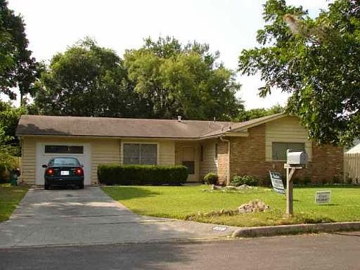 1st image of 8018 WINDLAKE DR