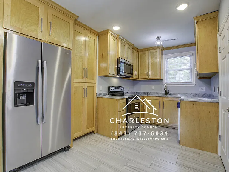 1009 Diana St — Photo 14
