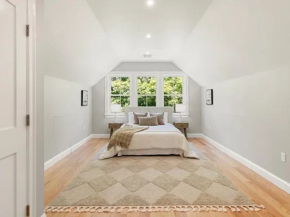 48 Mount Vernon St #2, Arlington, MA 02476