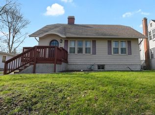 807 W Maple St, Champaign, IL 61820
