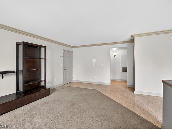 5th image of 1150 N Buffalo Dr APT 1080