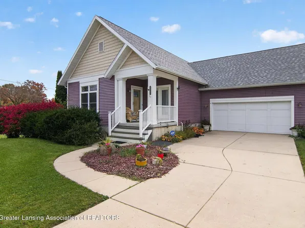 2511 Cinnamon Ln, Leslie, MI 49251