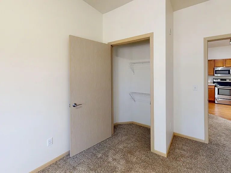 Cascades Apartments — Photo 90