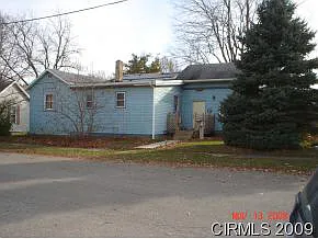 803 W Van Buren St photo 1