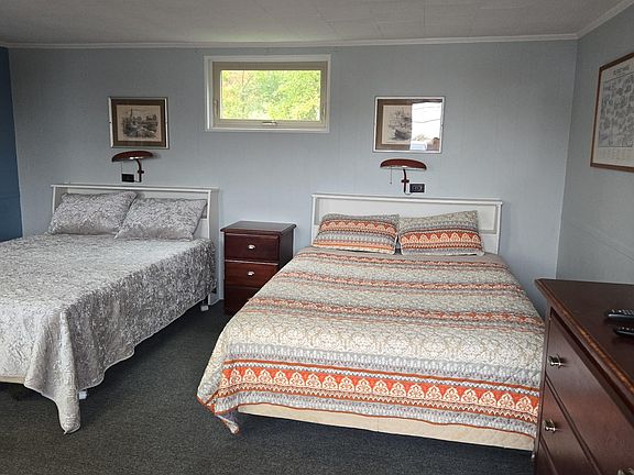 5th image of 196 Searsport Ave #10